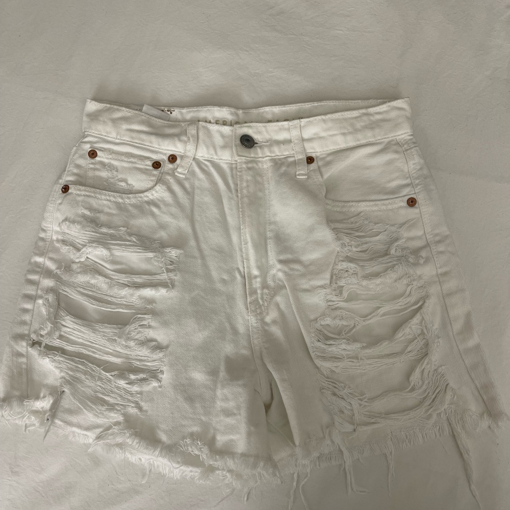 White high waisted shorts